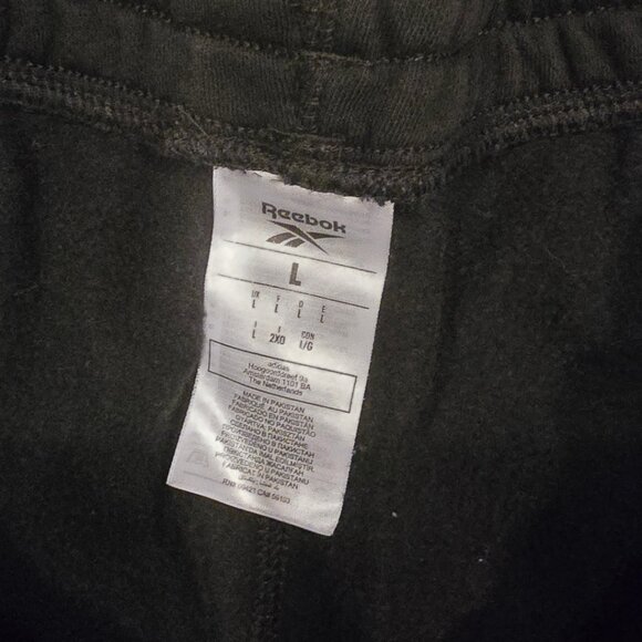 NWOT Reebok Men's Identity Small Logo Fleece Shorts - Size Large - Color Black - Picture 6 of 7